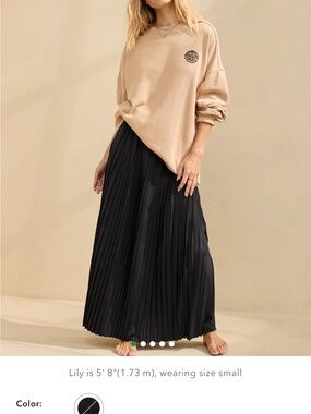 NWT  Aerie Black Pleated Balletcore Maxi Skirt Size Large